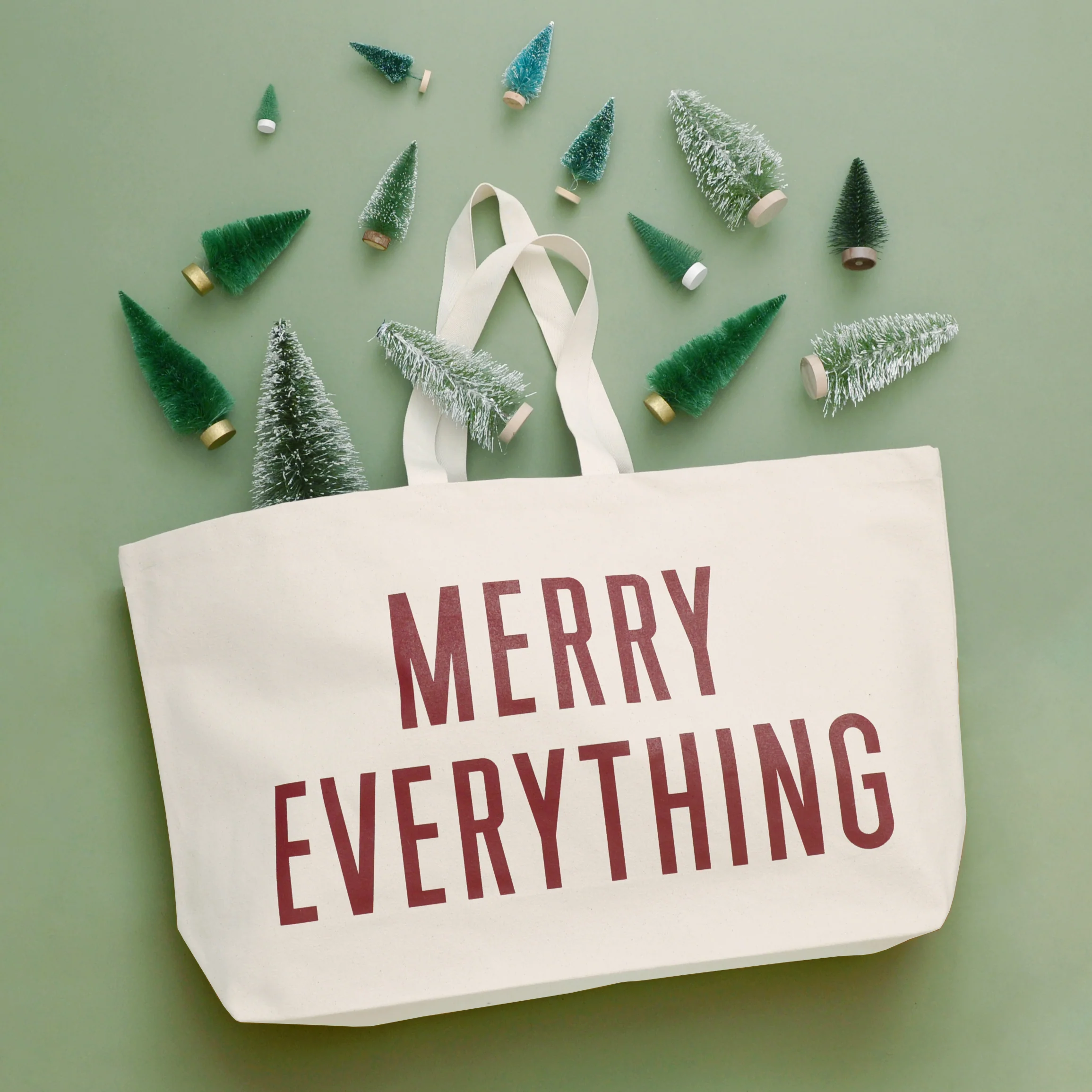 https://www.trunkboutique.co.uk/wp-content/uploads/2023/11/merry-everything-really-big-bag-square-1_3000x.webp